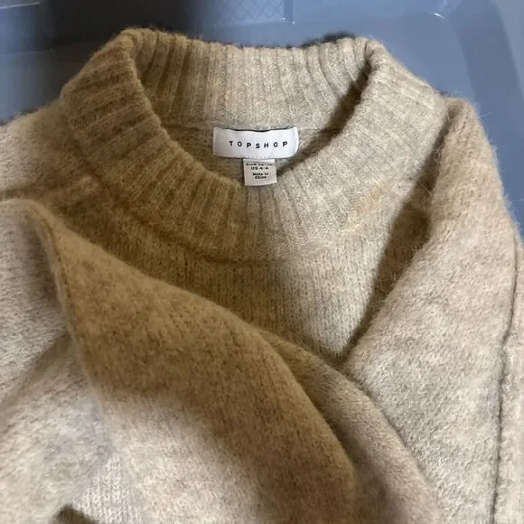 Topshop knit crew with raglan and exposed seam sweater in oat. Small Women - Picture 4 of 5